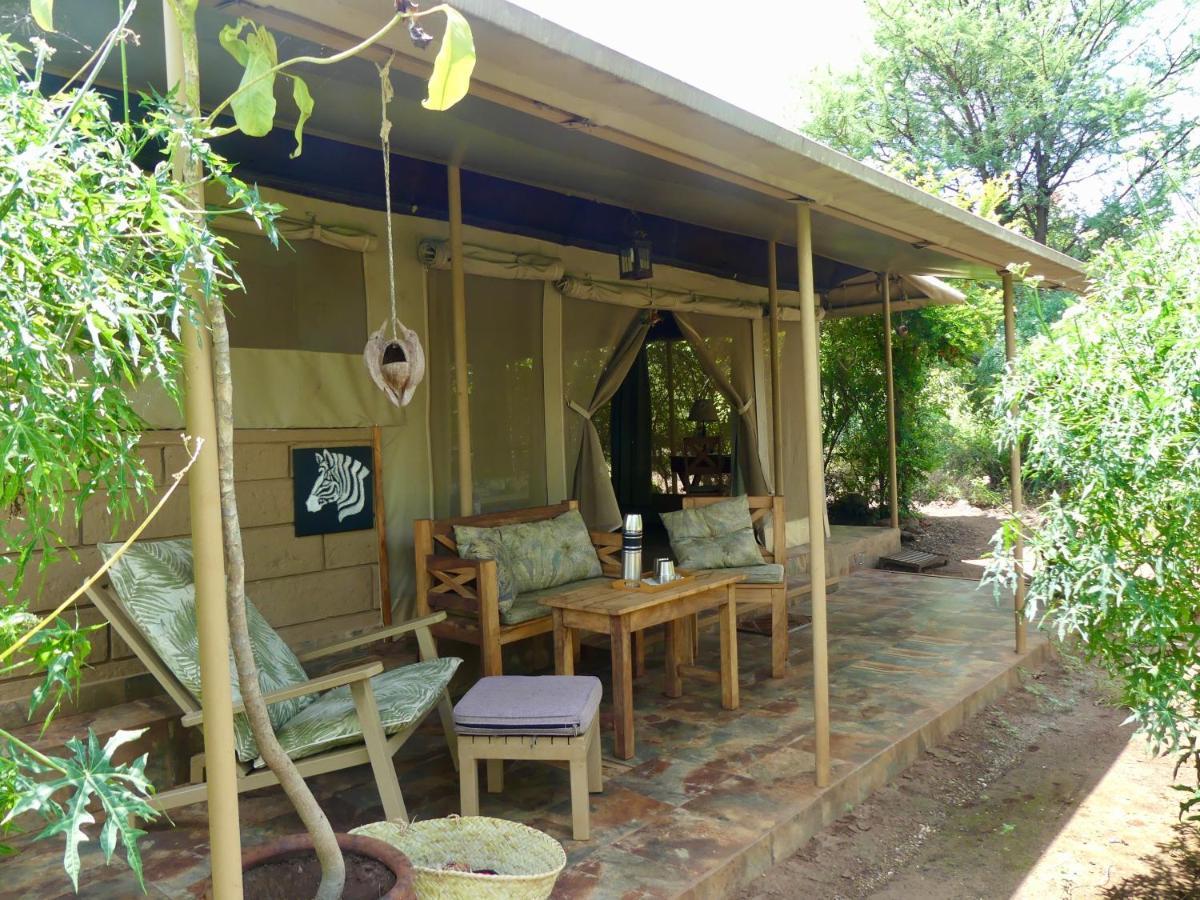 Ikweta Safari Camp Hotel Maua ภายนอก รูปภาพ