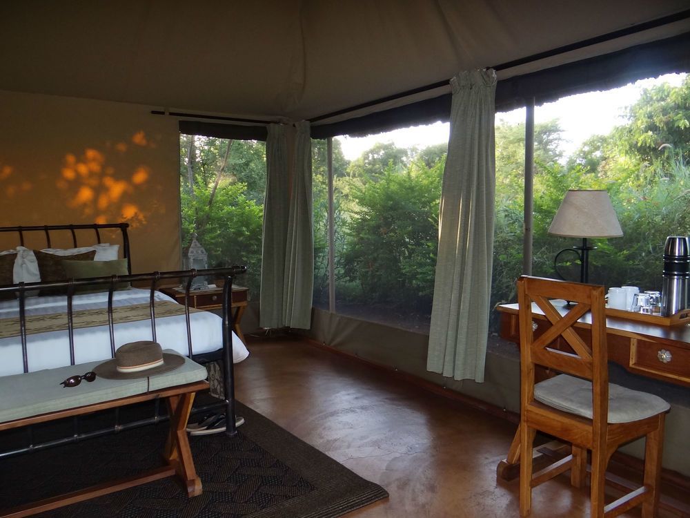 Ikweta Safari Camp Hotel Maua ภายนอก รูปภาพ